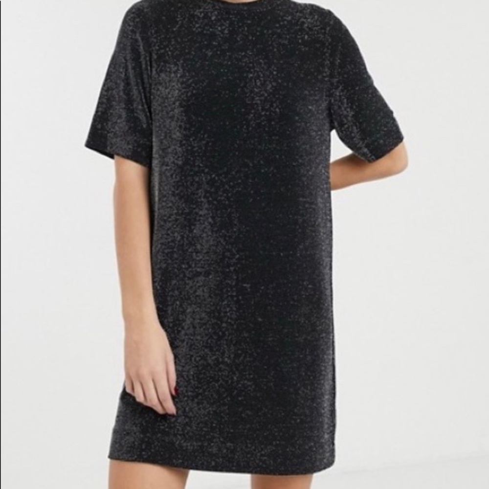 Black and gold dress